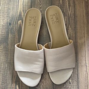 Neutral leather mules